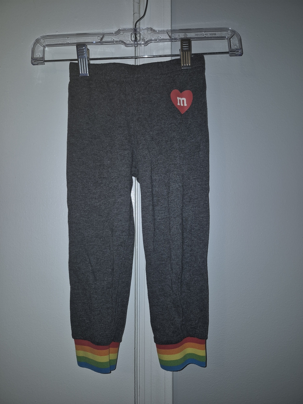 M&M Kids Gray 3T Leggings with Rainbow Cuffs and Heart Detail